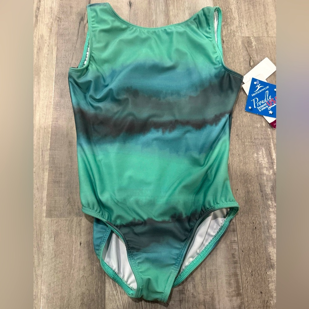 NWT girl’s leotard